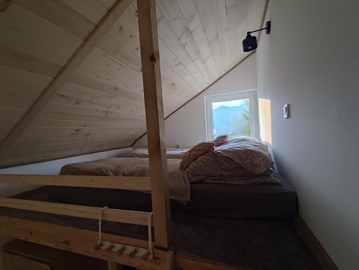 Poloninka Hotel Ustrzyki Gorne Luaran gambar
