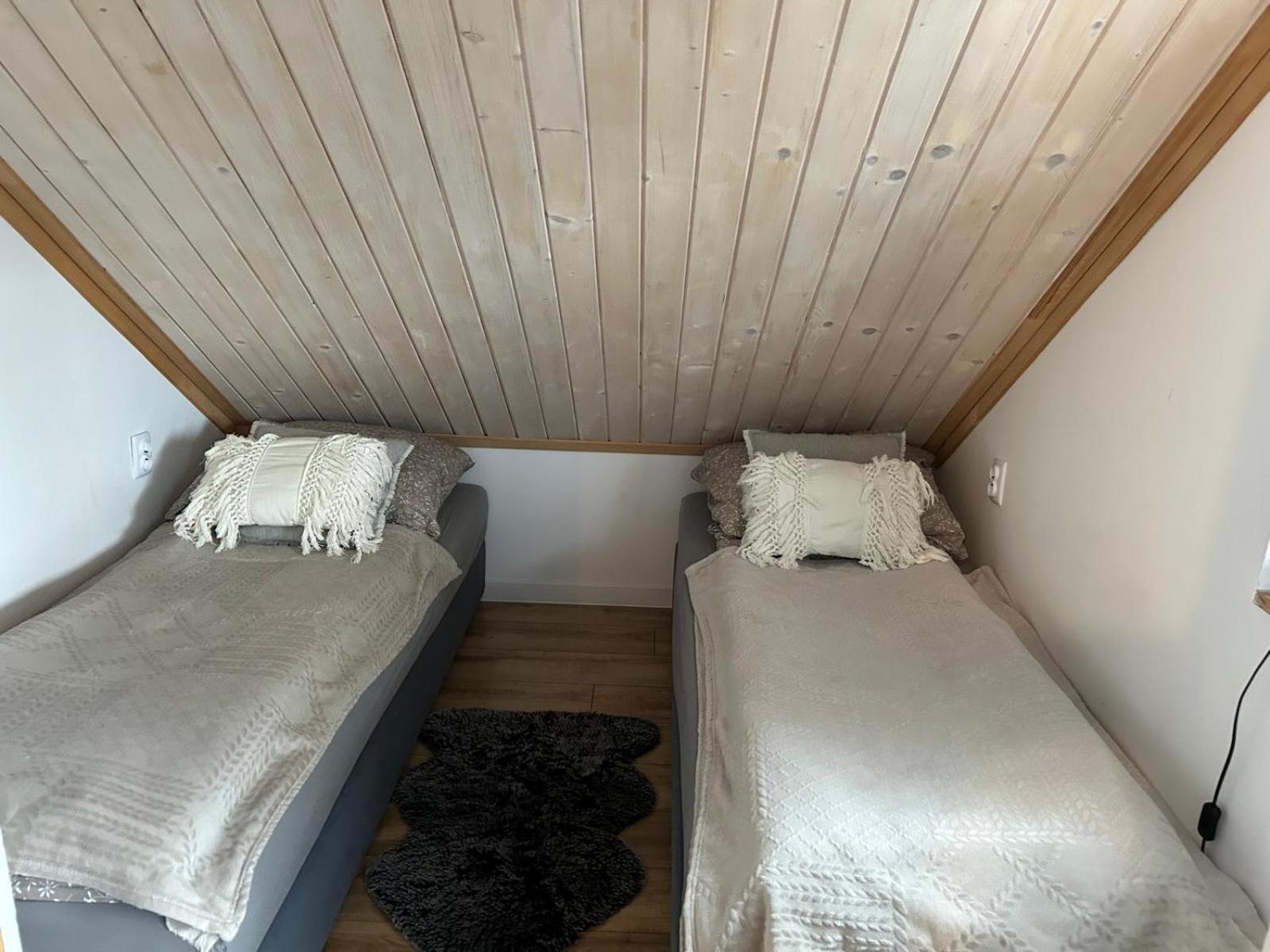 Poloninka Hotel Ustrzyki Gorne Luaran gambar