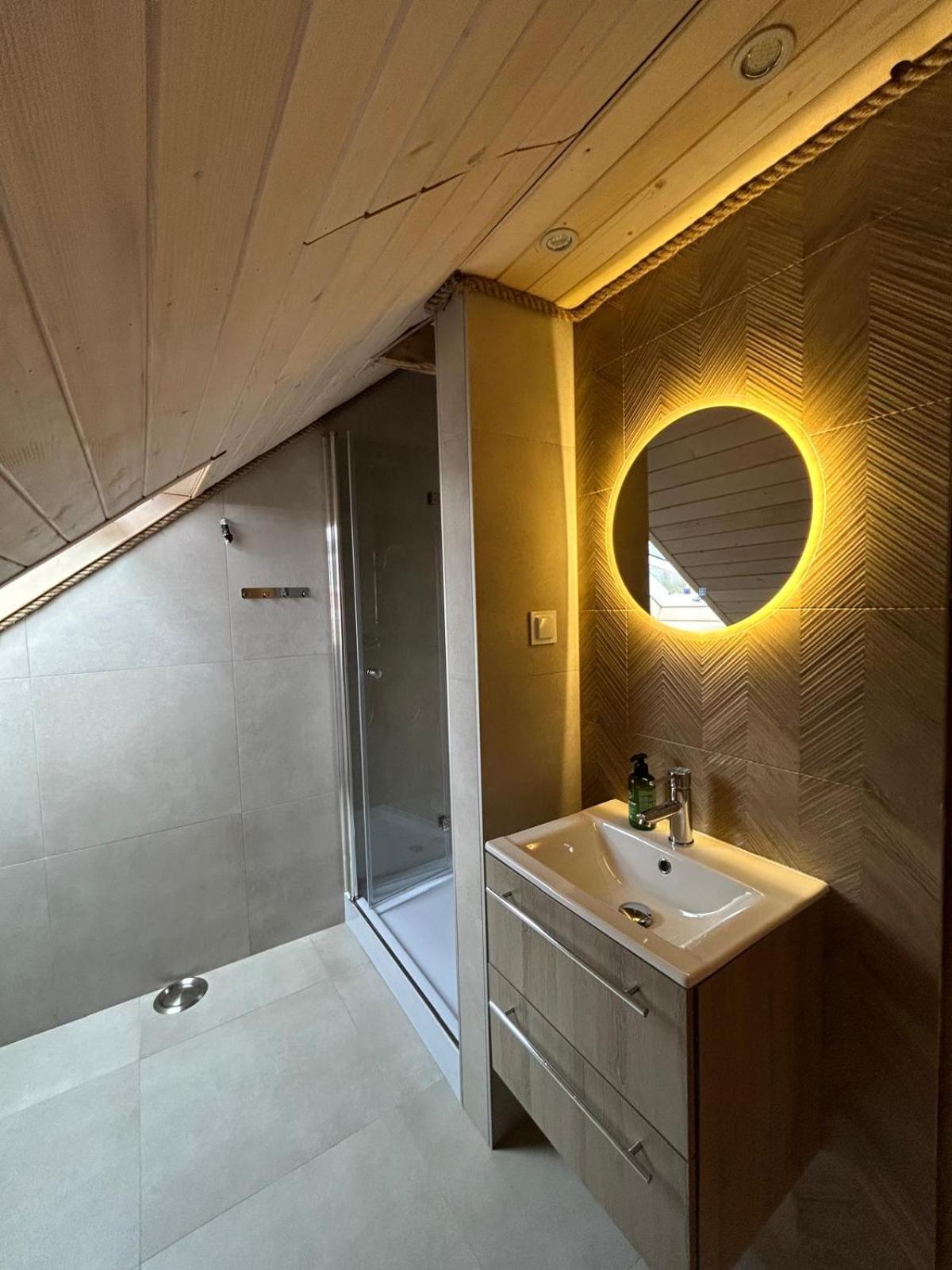 Poloninka Hotel Ustrzyki Gorne Luaran gambar