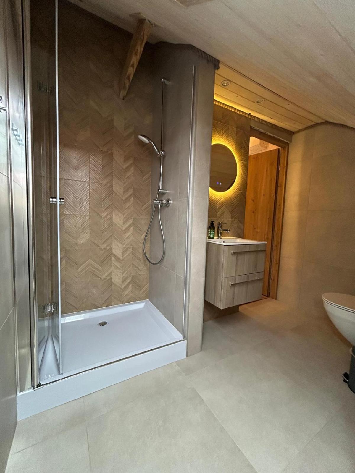 Poloninka Hotel Ustrzyki Gorne Luaran gambar