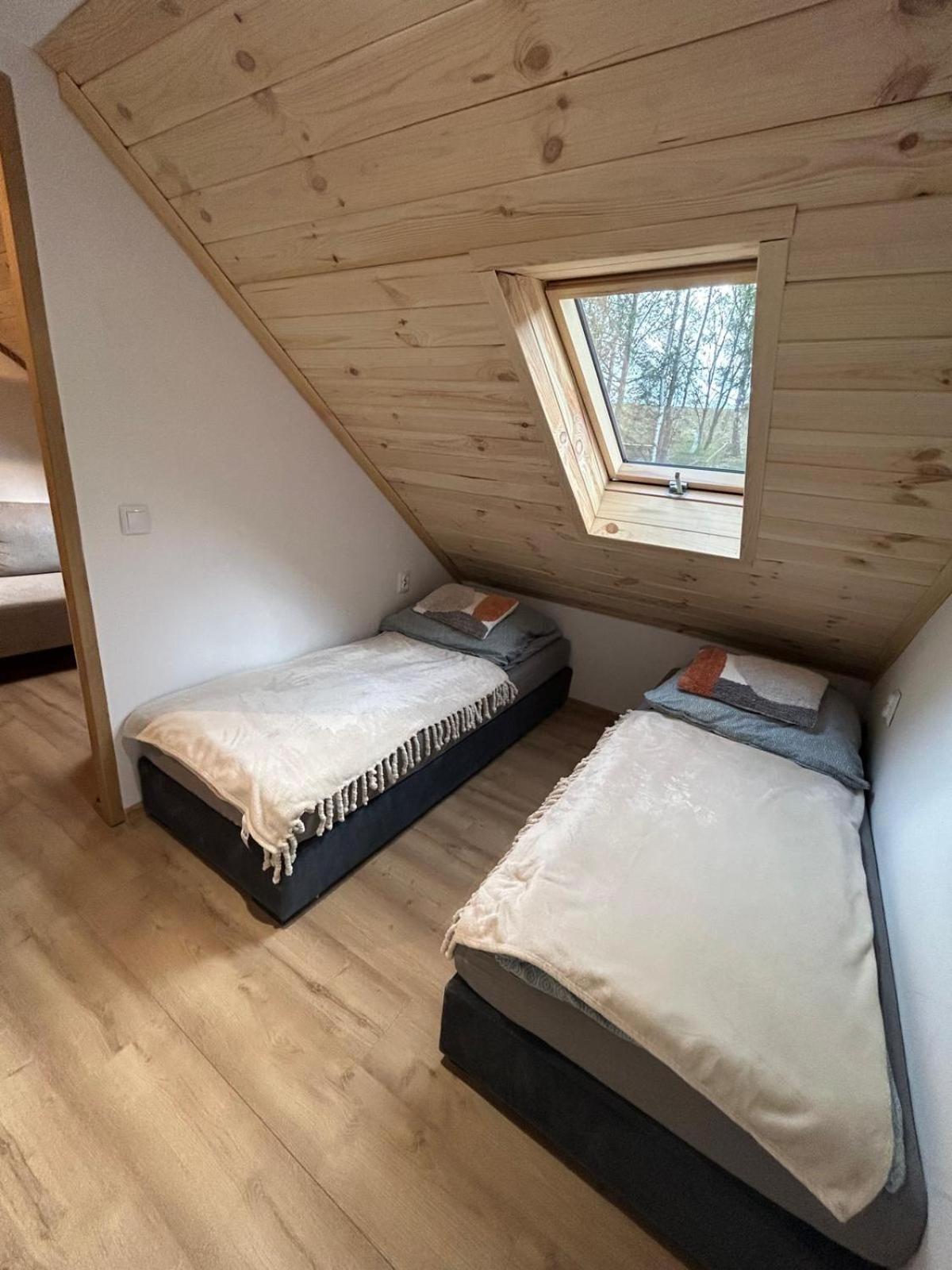 Poloninka Hotel Ustrzyki Gorne Luaran gambar
